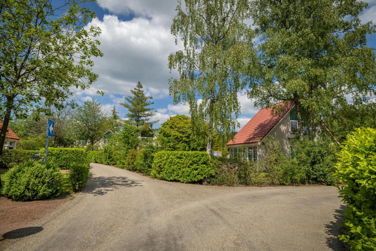 Bungalow - 6 Personen Gelegen In De Nabije Omgeving Van Avonturenpark Hellendoorn En De Prachtige Sallandse Heuvelrug En Eelerberg 외부 사진