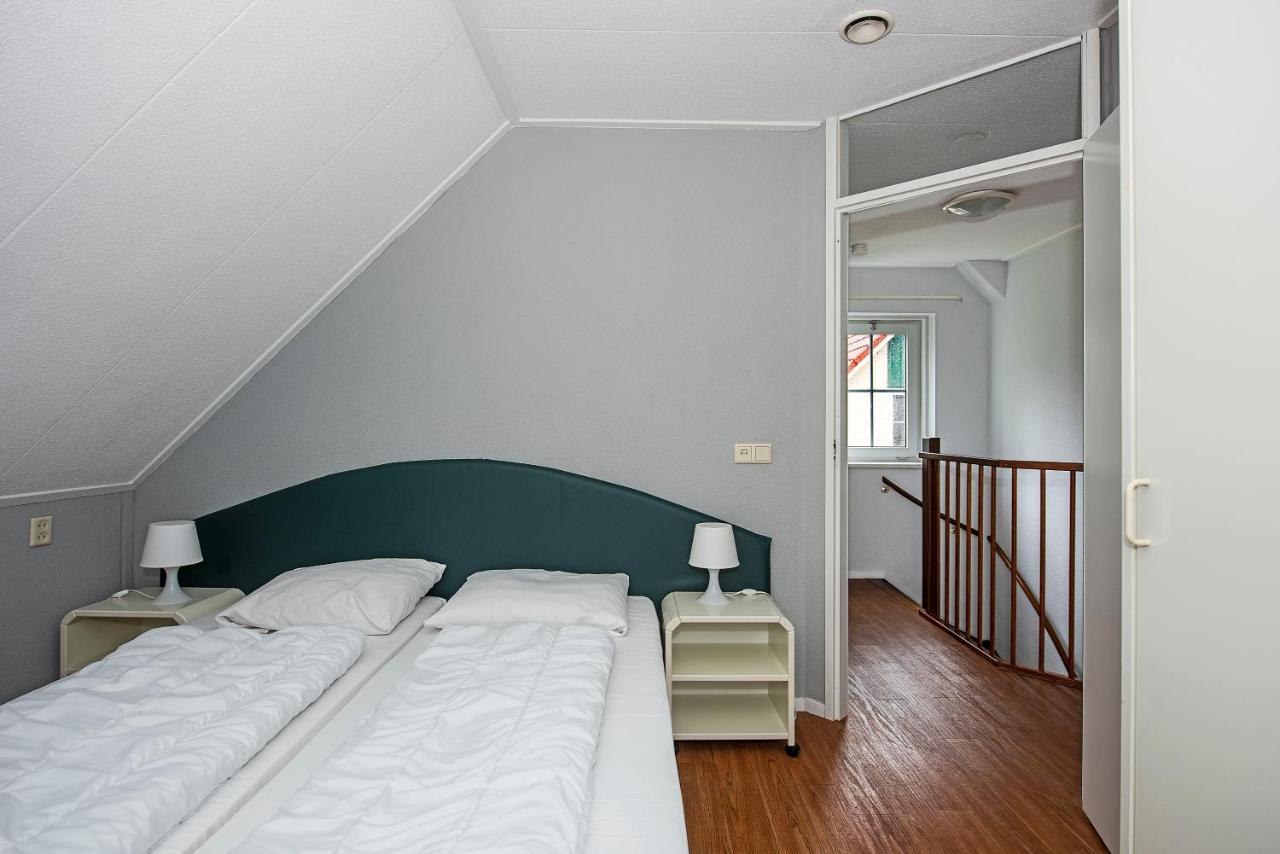 Bungalow - 6 Personen Gelegen In De Nabije Omgeving Van Avonturenpark Hellendoorn En De Prachtige Sallandse Heuvelrug En Eelerberg 외부 사진