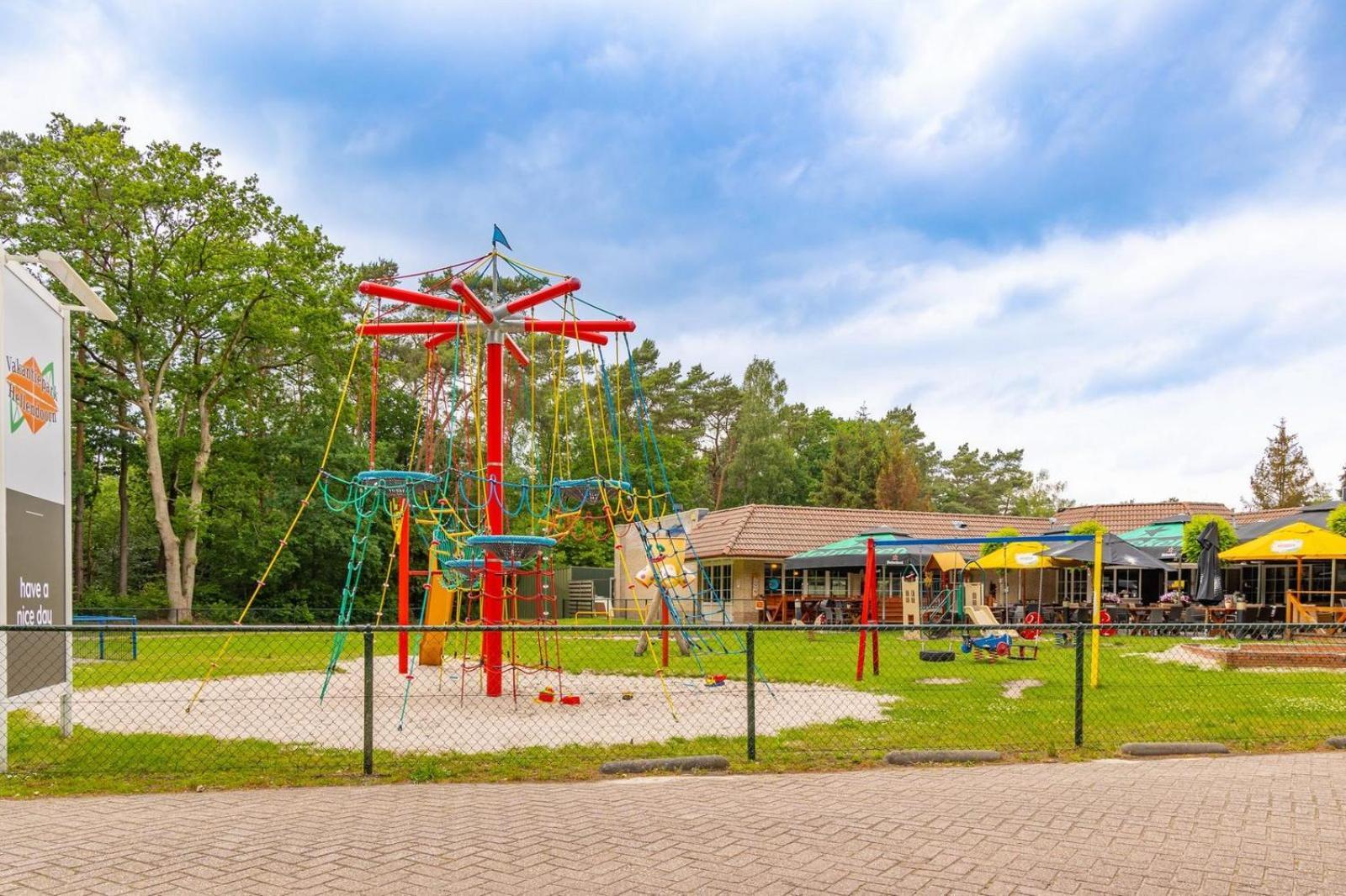 Bungalow - 6 Personen Gelegen In De Nabije Omgeving Van Avonturenpark Hellendoorn En De Prachtige Sallandse Heuvelrug En Eelerberg 외부 사진